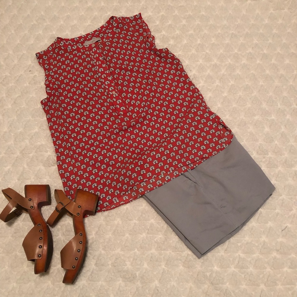 Red floral print top
